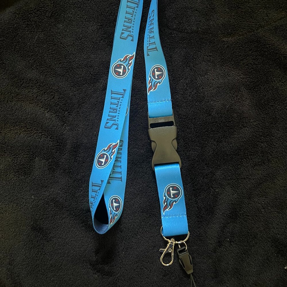 Tennessee Titans Reversible Lanyard